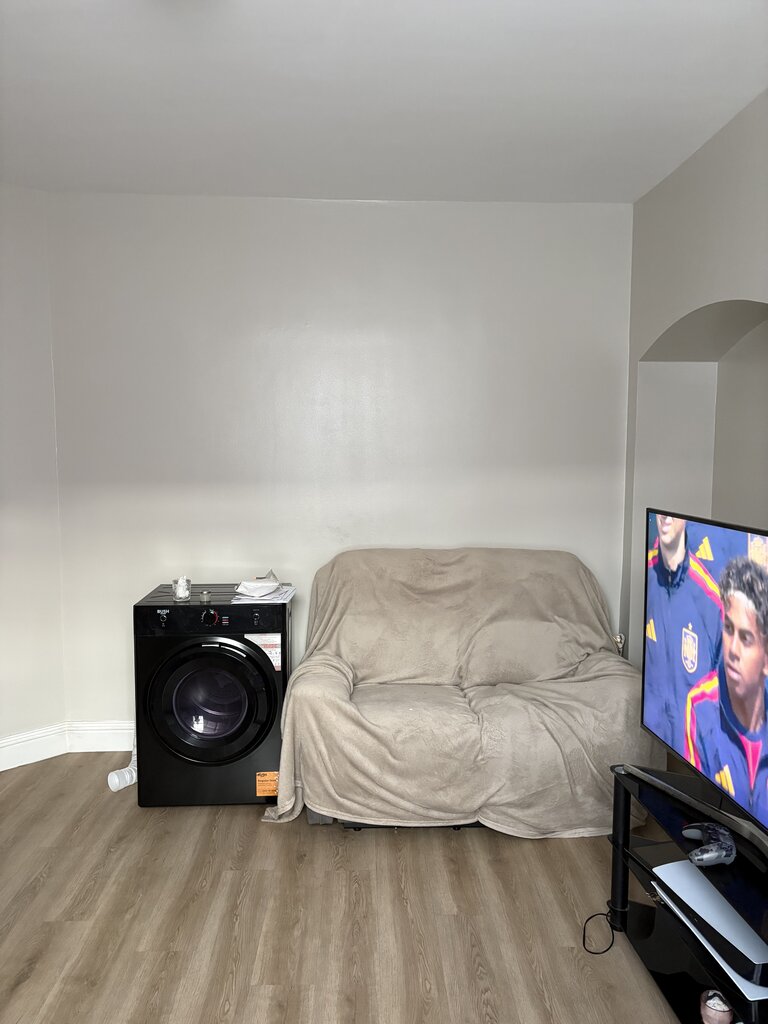 Photo 4 of Lewisham, property