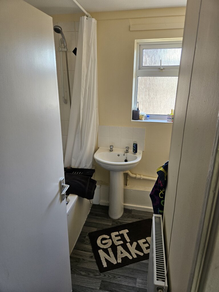Photo 5 of Colchester property