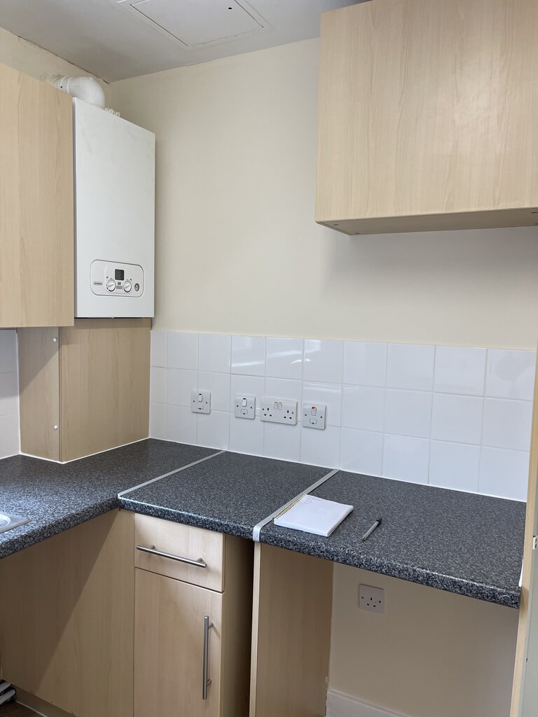 Photo 3 of Basildon property