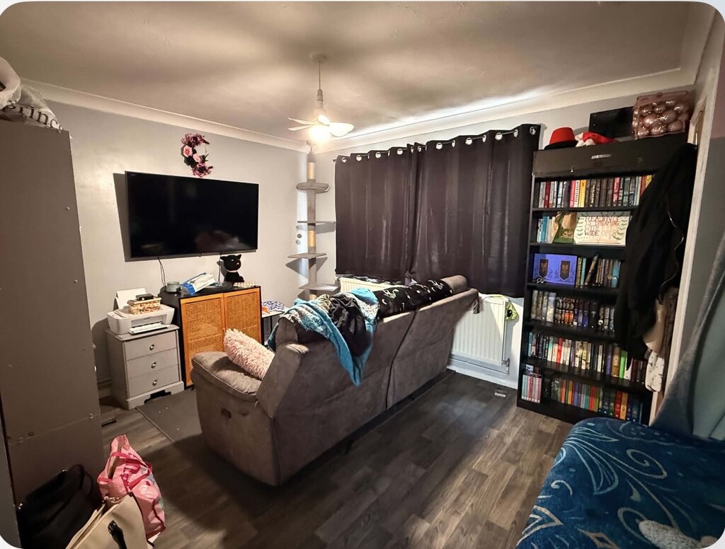 Photo 2 of Great Yarmouth property