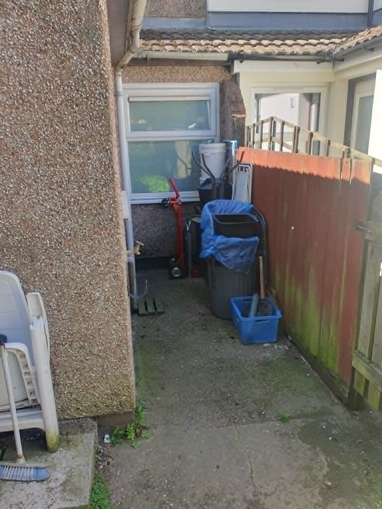 Photo 4 of Coventry property
