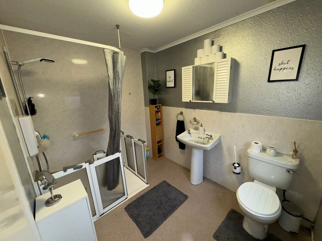 Photo 3 of Inverurie property