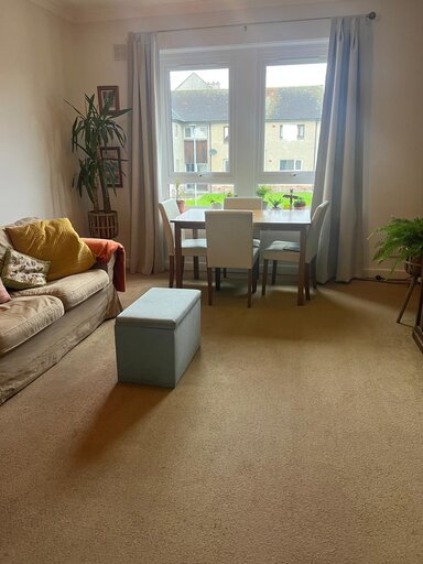 2 bed floor 1 maisonette