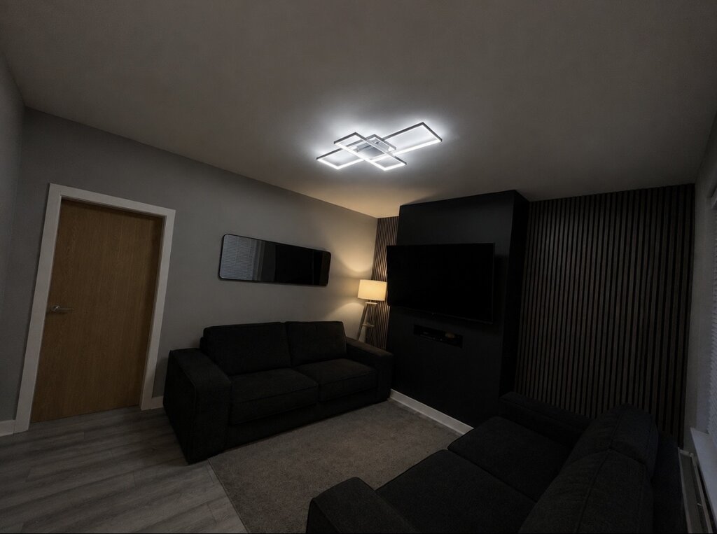 Photo 2 of Salford property