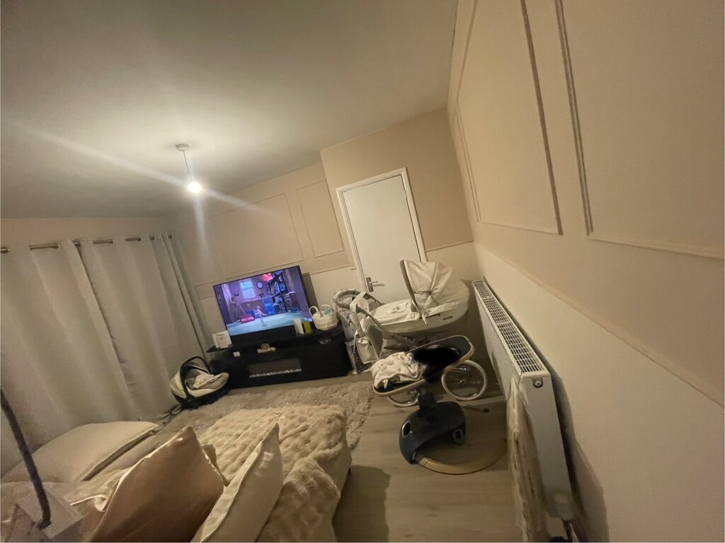 Photo 4 of Billericay property
