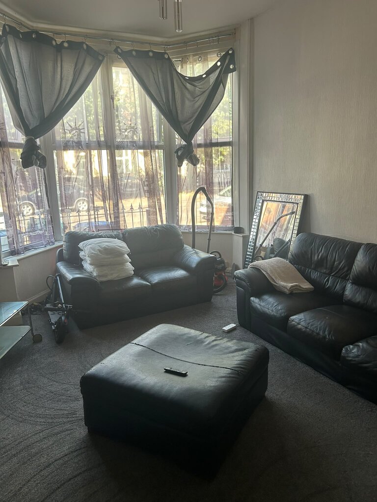 Photo 4 of Birmingham property