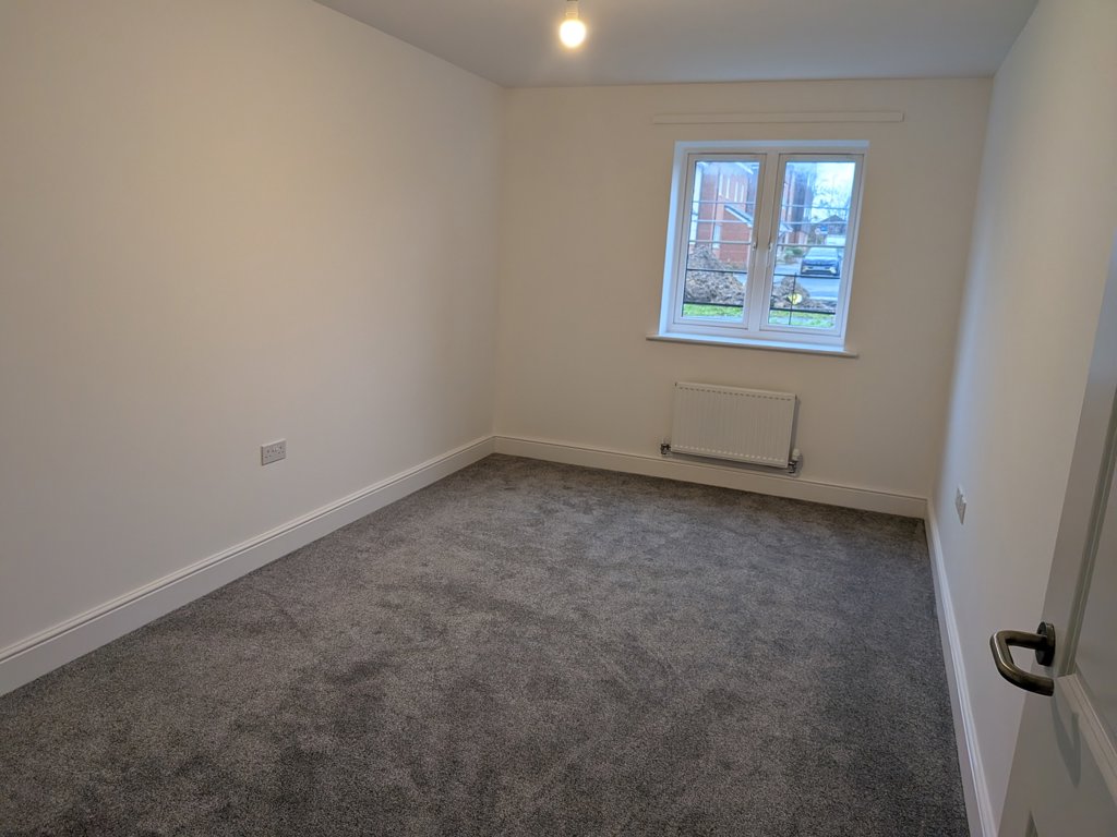 Photo 3 of Titchfield property