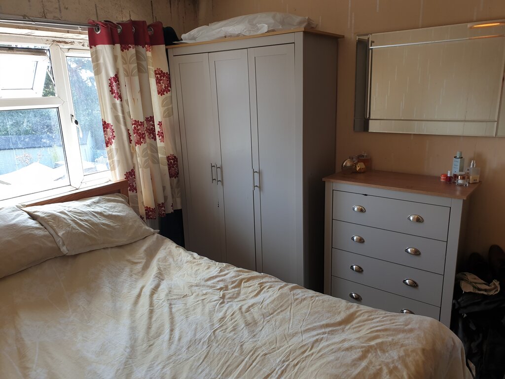 Photo 2 of Wakefield property