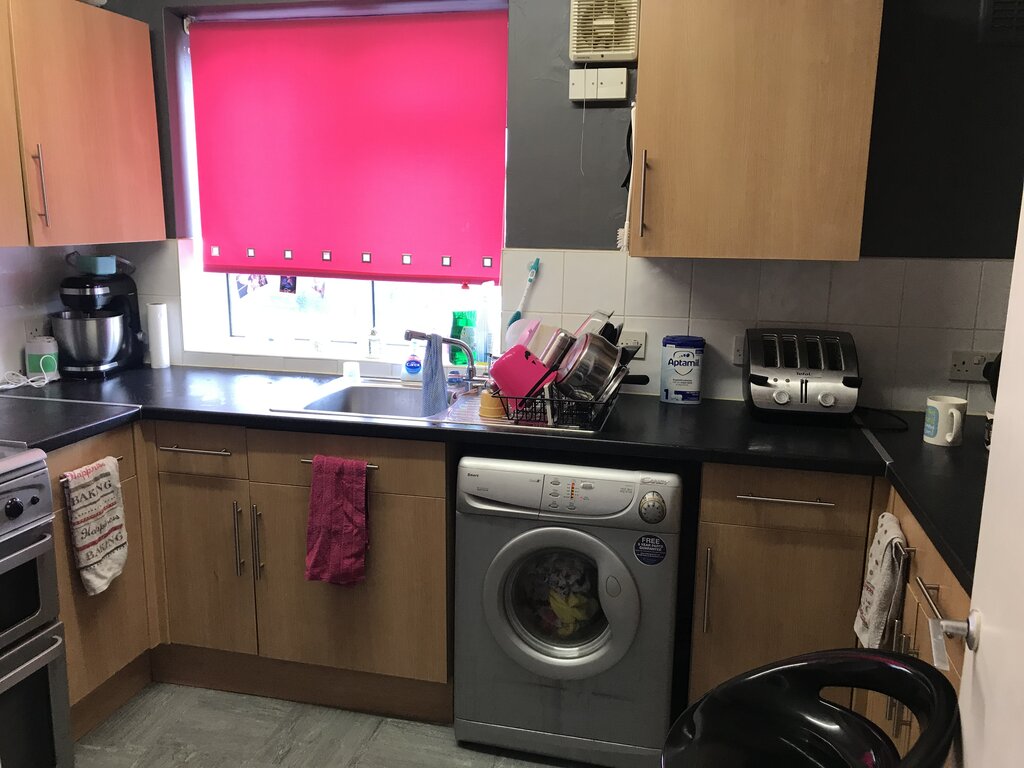 Photo 5 of Mitcham property