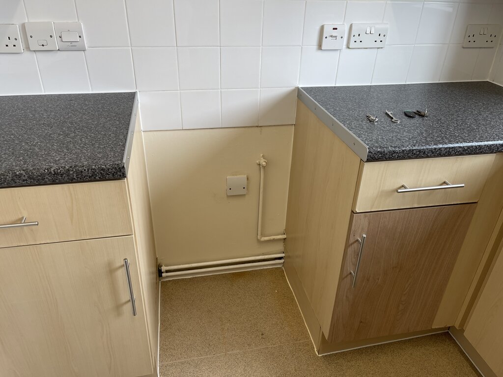 Photo 5 of Basildon property
