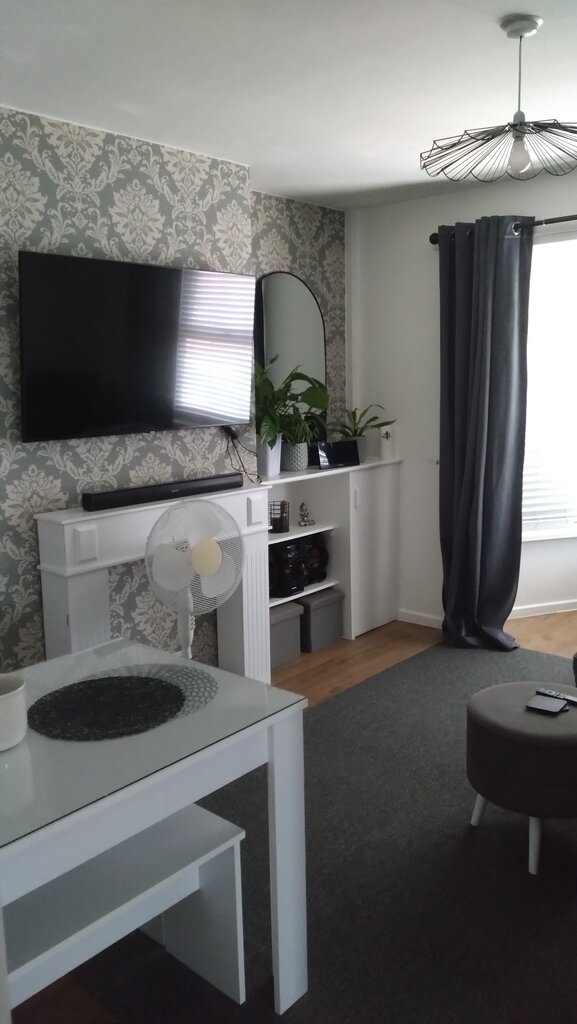 Photo 2 of Ipswich property