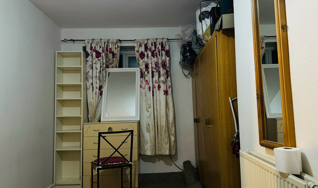 Photo 4 of Huddersfield property