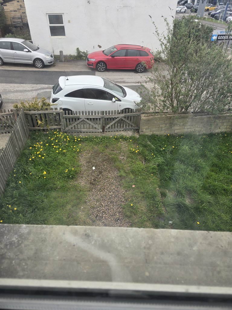 Photo 5 of Huddersfield property