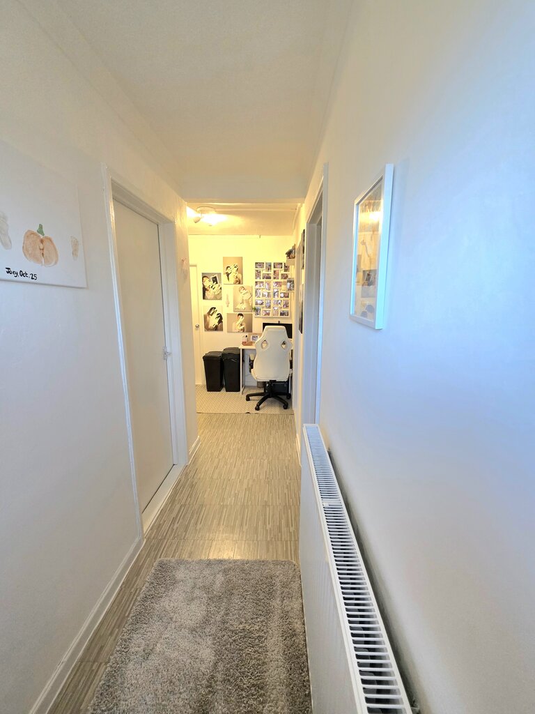 Photo 5 of Colchester property