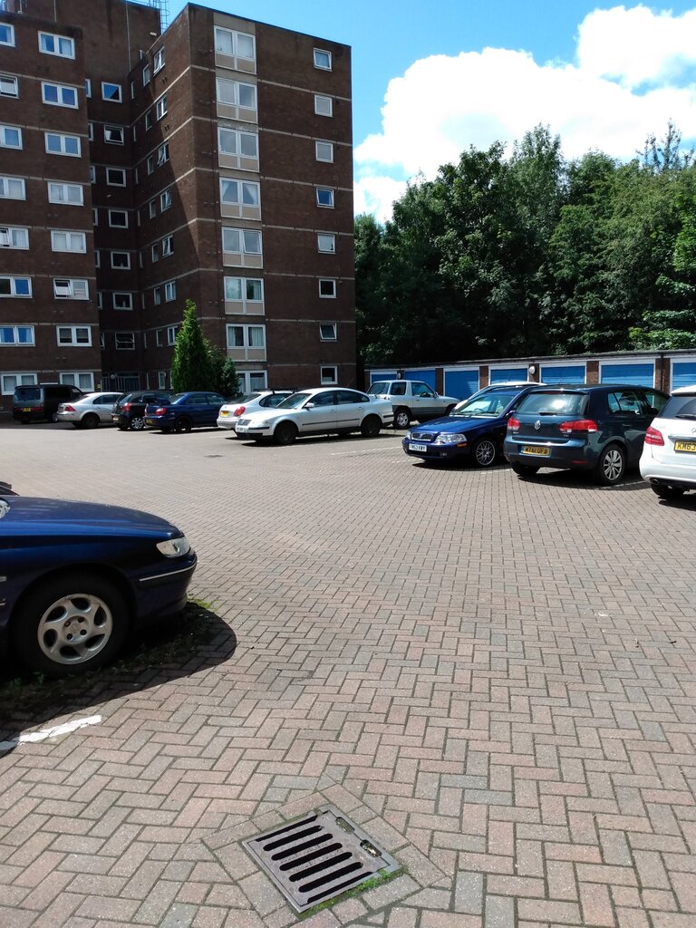 Photo 4 of Manchester property