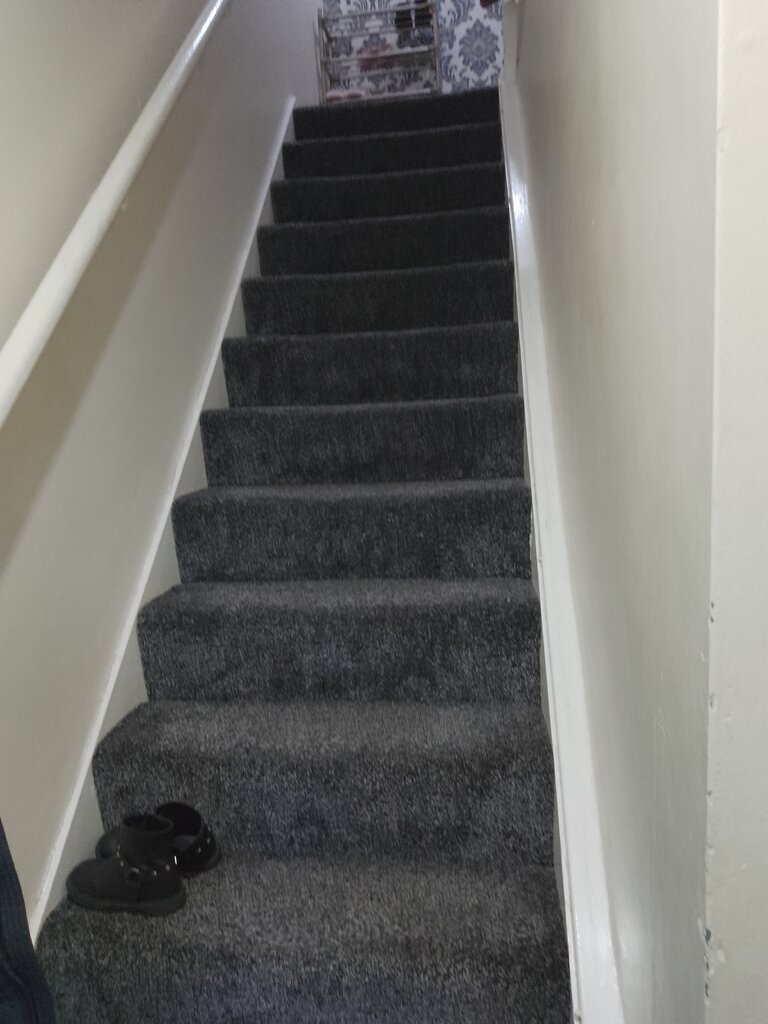 Photo 4 of Bradford property