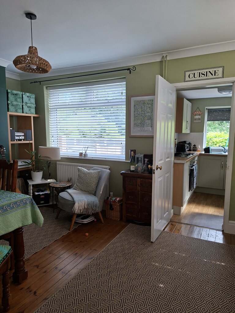 Photo 4 of Leeds property