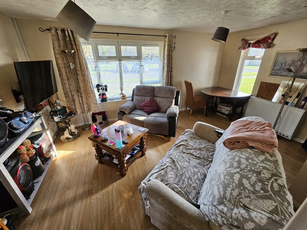 Photo 3 of Snape property