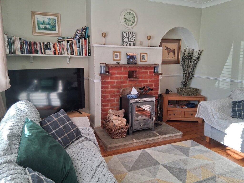 Photo 4 of Harlow property
