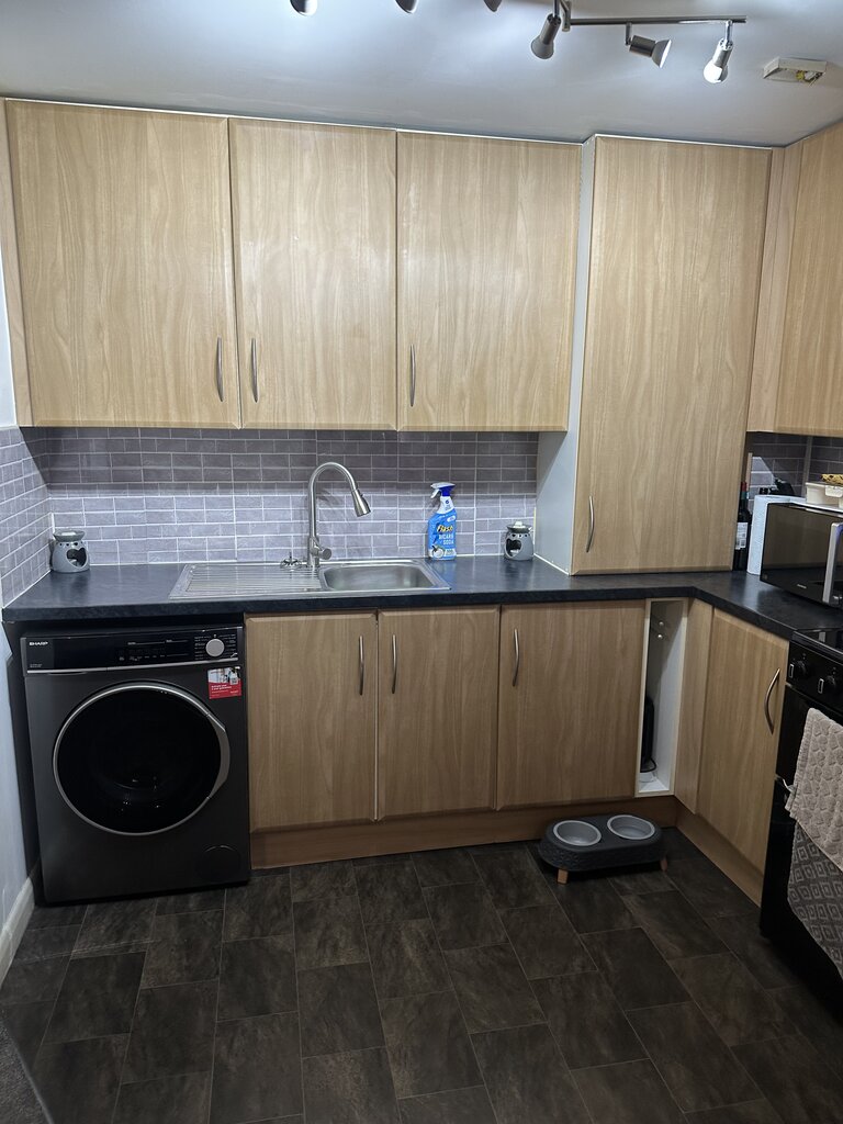 Photo 5 of Hornchurch property