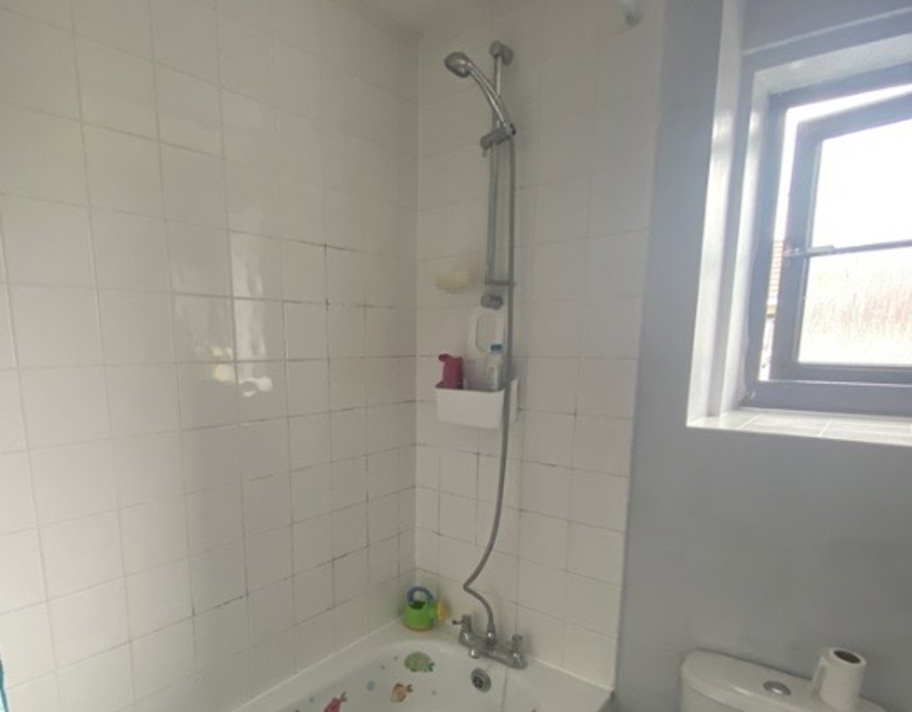 Photo 5 of Highbridge property