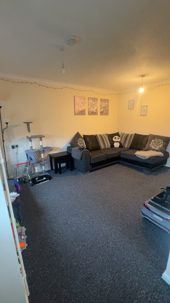 Photo 3 of Ipswich property
