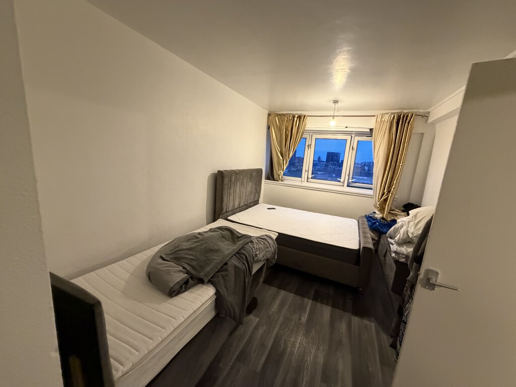Photo 4 of Birmingham property