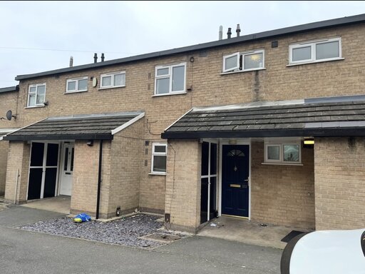 1 bed ground floor apartment/flat