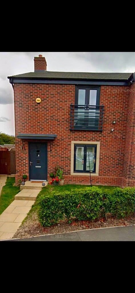 Photo 2 of Leicester property