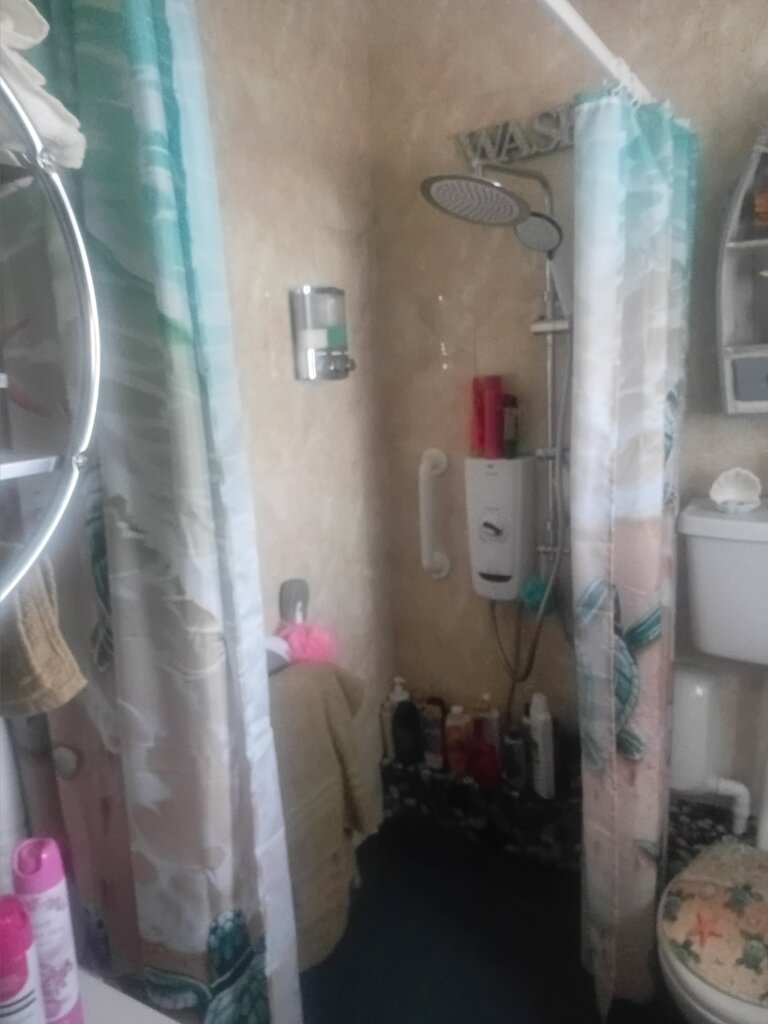 Photo 4 of Leeds property