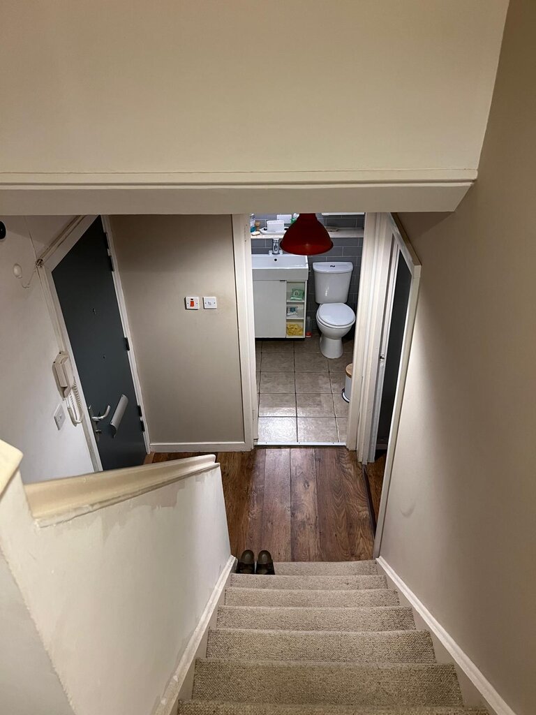Photo 4 of Aberdeen property