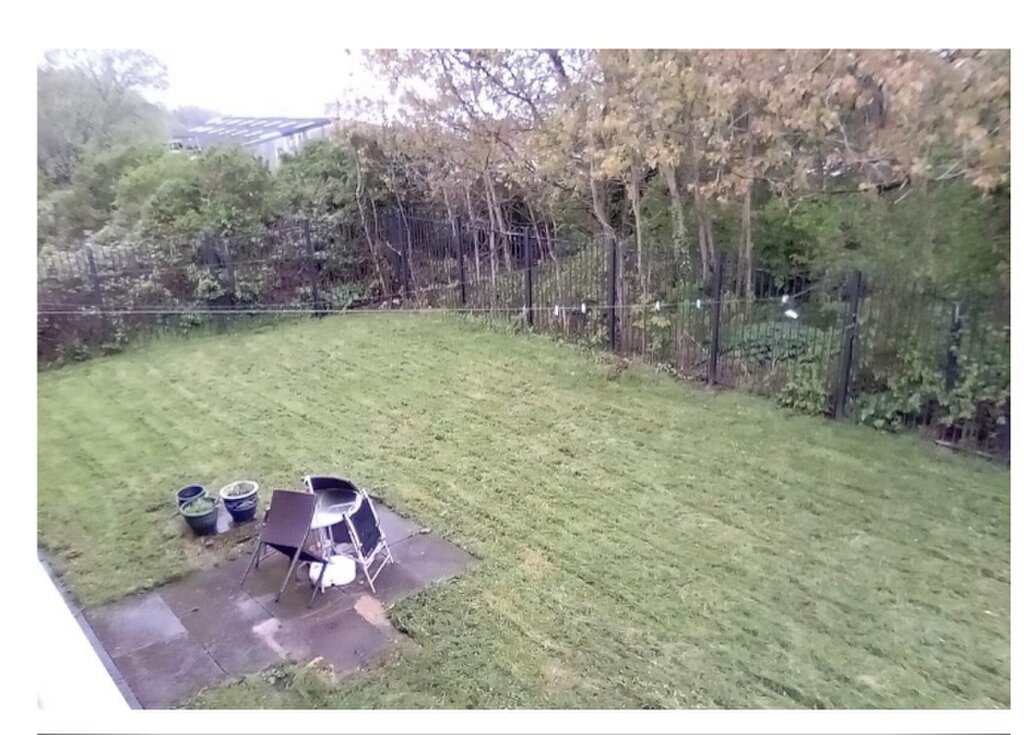 Photo 3 of Hyde property