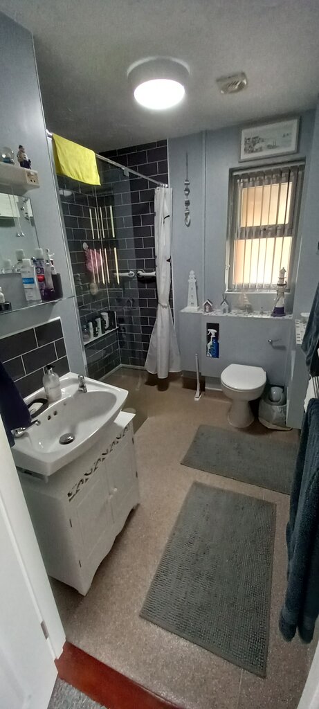 Photo 3 of Eye property