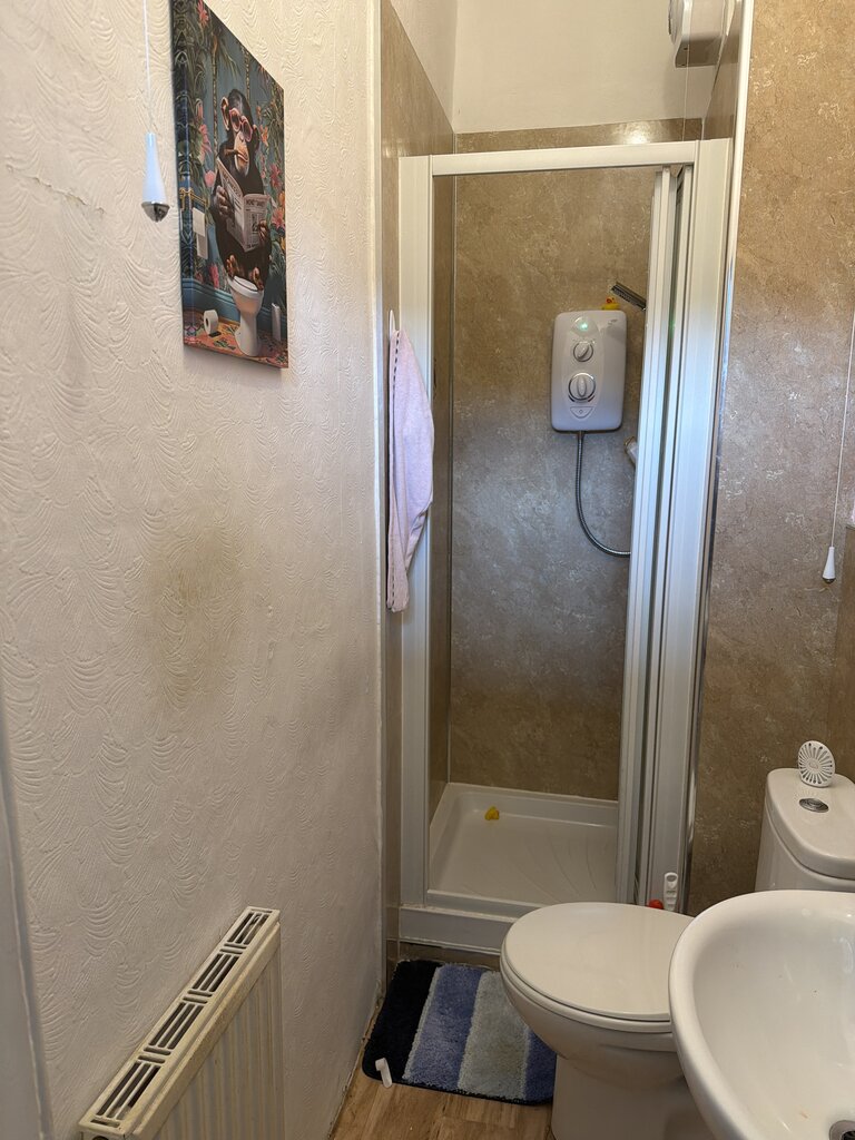 Photo 5 of Edinburgh property