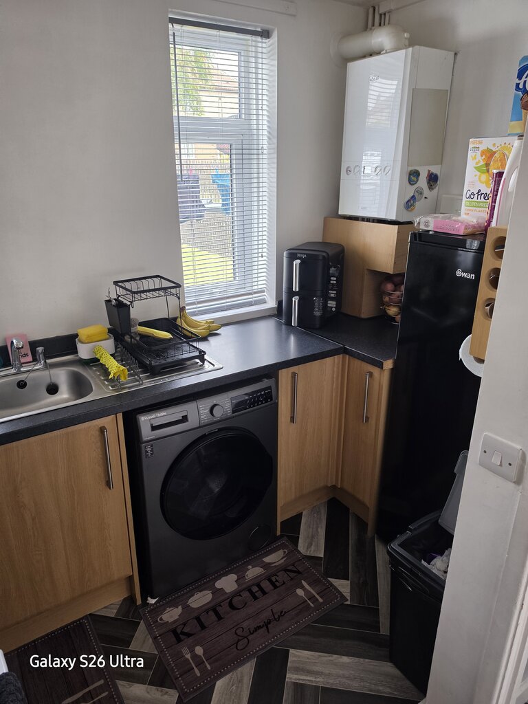 Photo 2 of Bradford property