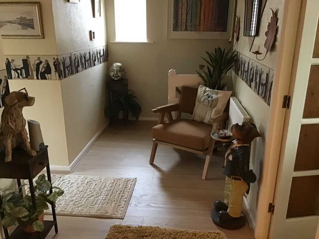 Photo 3 of Oadby, Leicester property