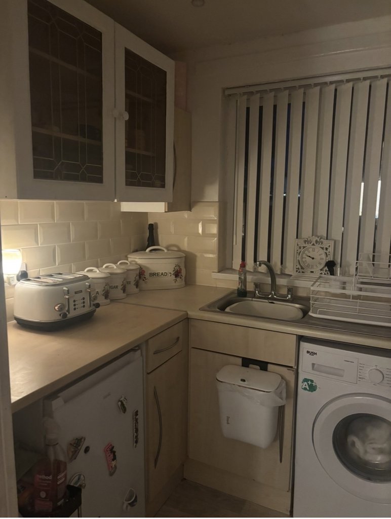 Photo 2 of Ashton Under Lyne property