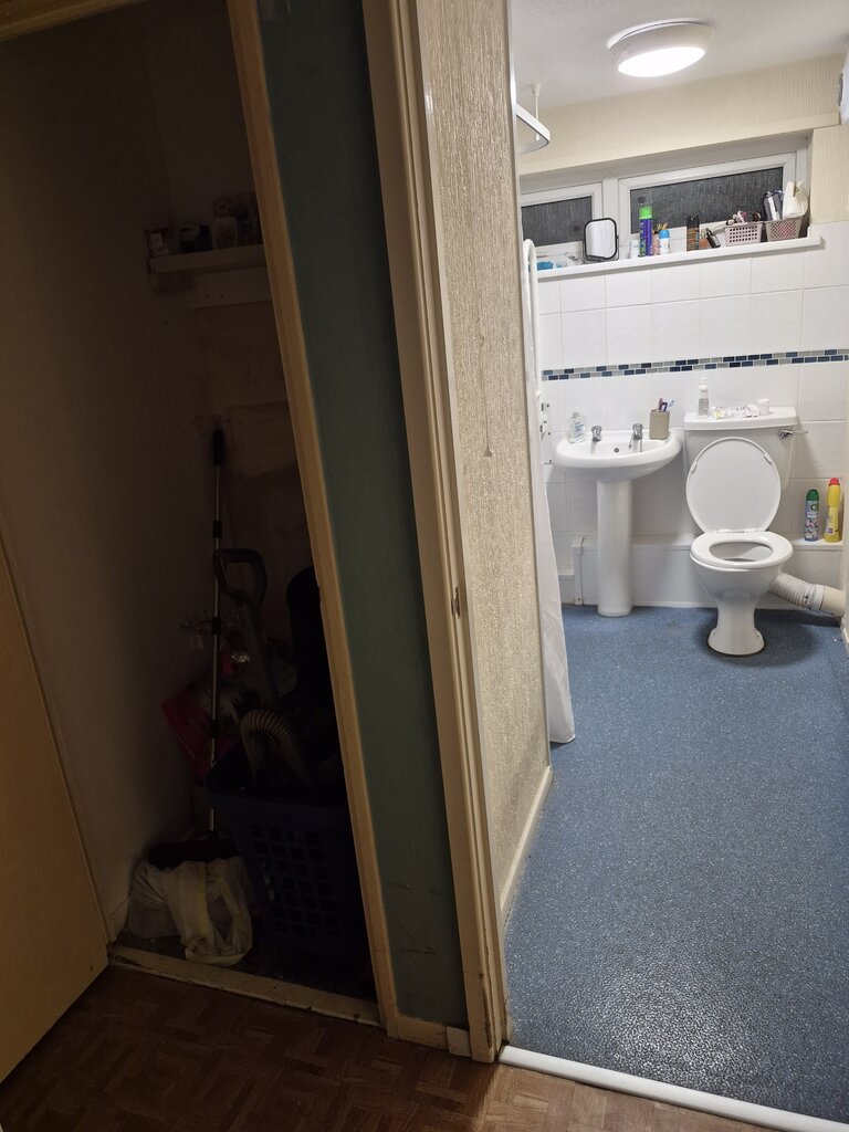 Photo 2 of Wilmslow property