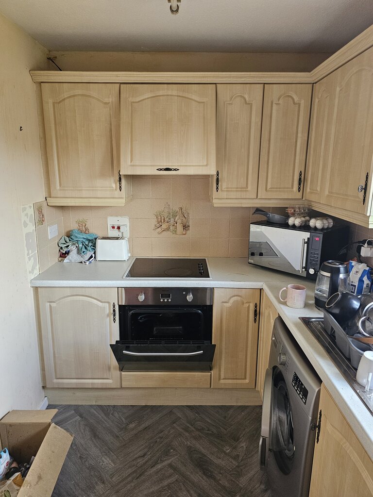 Photo 4 of Montrose property