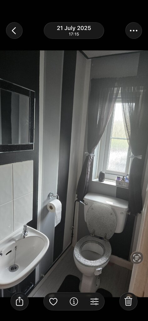 Photo 5 of Garboldisham property