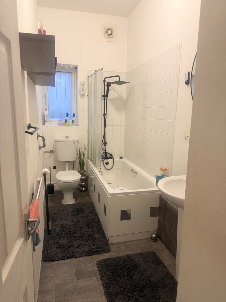 Photo 5 of Willesden Green property