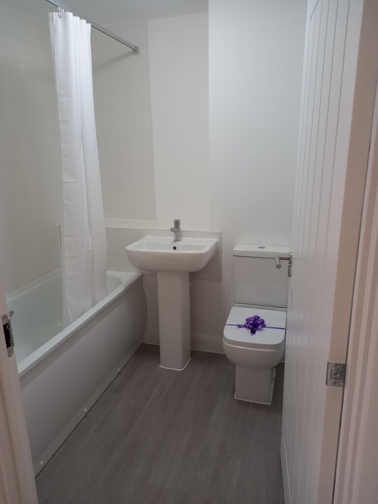 Photo 4 of Over property