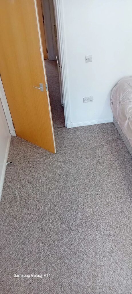 Photo 3 of Glasgow property