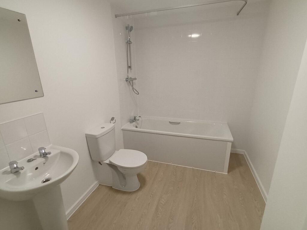 Photo 2 of Manchester property