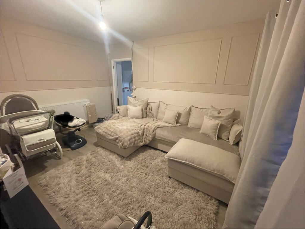 Photo 5 of Billericay property