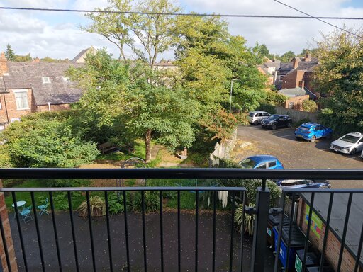 2 bed floor 2 maisonette