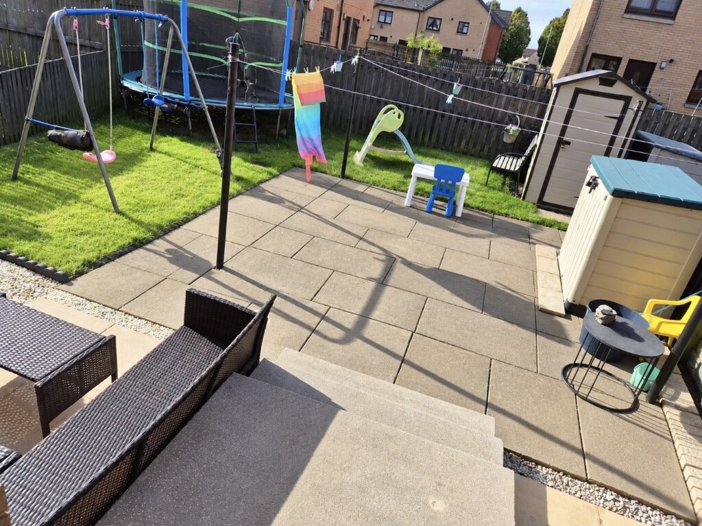 Photo 2 of Paisley property
