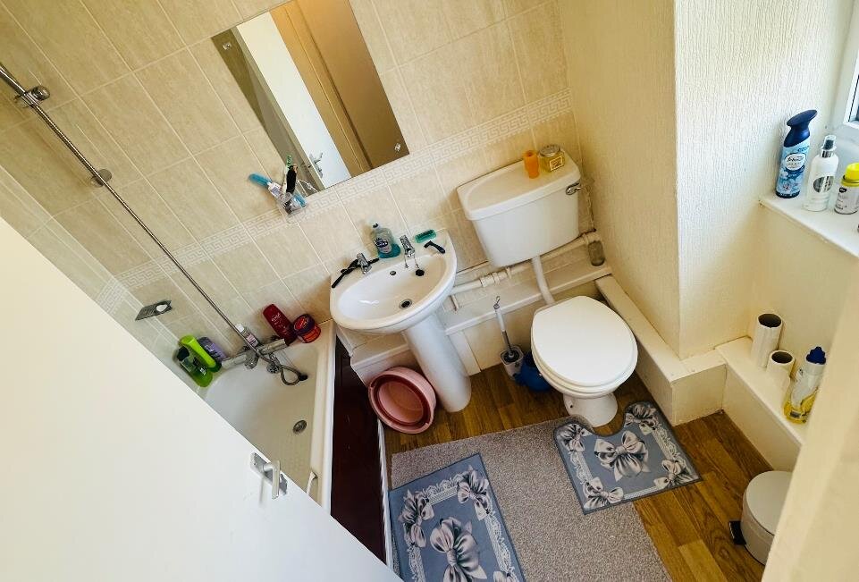 Photo 2 of Dukinfield property