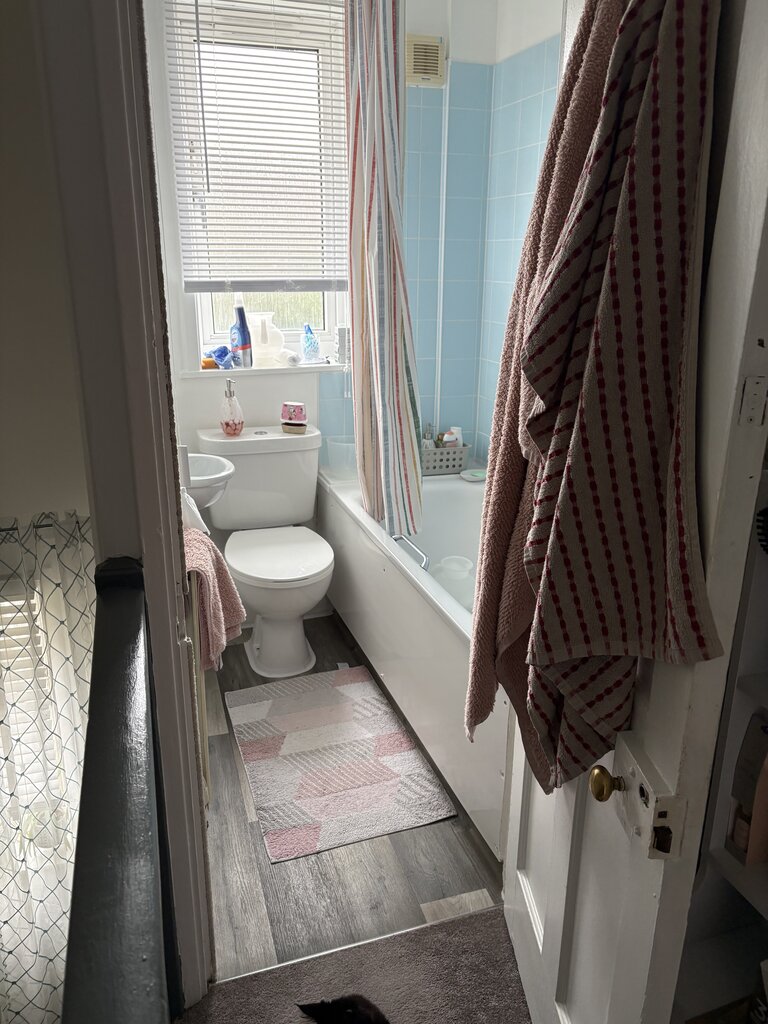 Photo 5 of Bromley property