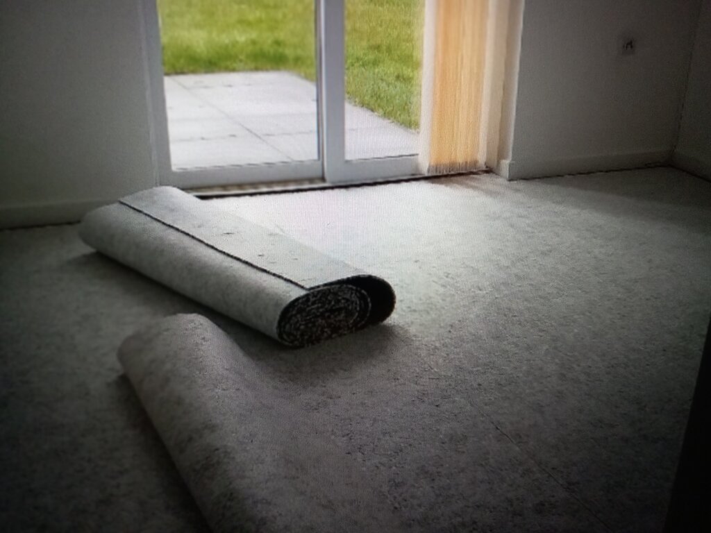 Photo 4 of Bury property